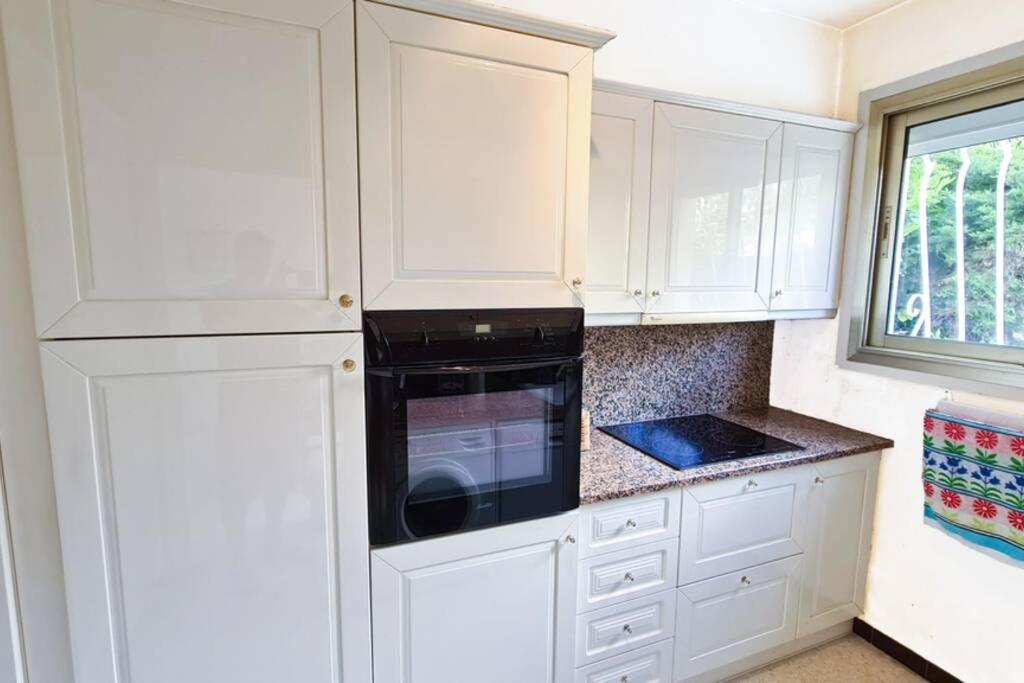 Casalionelantibes 70 Sqm Apartment With Garden And Parking Exterior foto